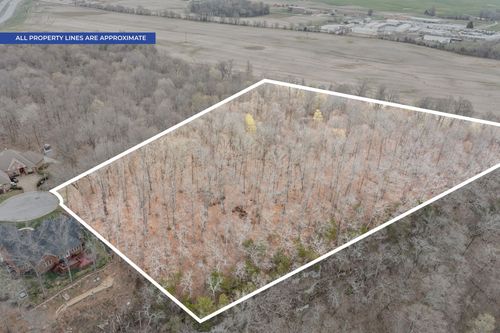 52 Sequoyah Trl, Cadiz, KY, 42211-6203 | Card Image