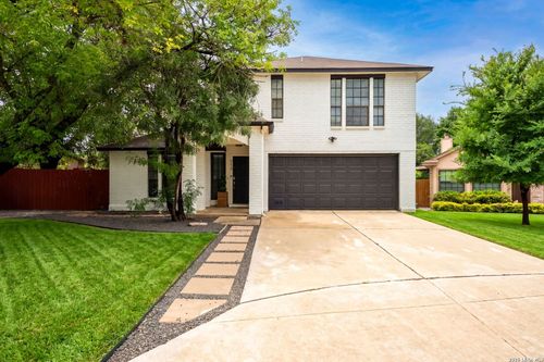 9219 Big Bethel Dr, San Antonio, TX, 78240-2861 | Card Image