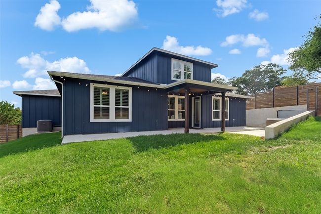 20104 Byrd Ave, House other with 5 bedrooms, 3 bathrooms and 9 parking in Lago Vista TX | Image 20