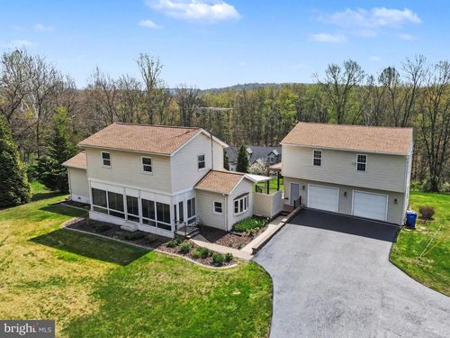 111 Dorsey Ln, DILLSBURG, PA, 17019-9574 | Card Image