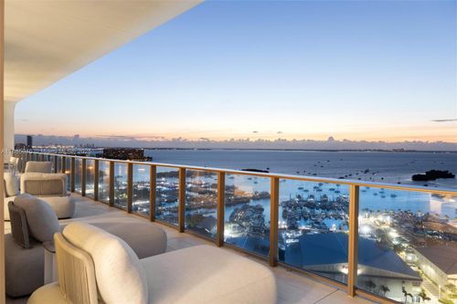 lph-2655 S Bayshore Dr, Coconut Grove, FL, 33133-5446 | Card Image