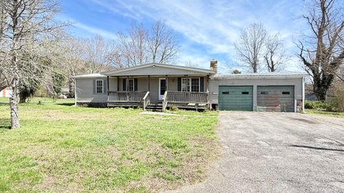 338 4th St, New Castle, VA, 24127-6026 | Card Image