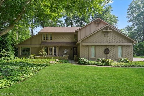 32573 Schooner Ct, Avon Lake, OH, 44012-2106 | Card Image