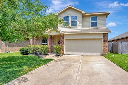 3012 Cambridge Meadows Ln, Dickinson, TX, 77539-8114 | Card Image