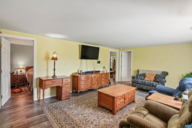 10239 Howardsville Rd, House other with 2 bedrooms, 1 bathrooms and null parking in HOWARDSVILLE VA | Image 9