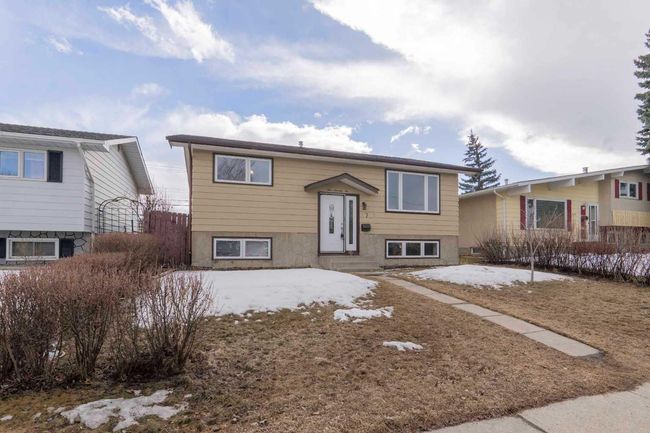 572 Penworth Way Se, Home with 4 bedrooms, 2 bathrooms and 2 parking in Calgary AB | Image 20