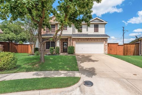 2018 New Braunfels, Forney, TX, 75126-8196 | Card Image