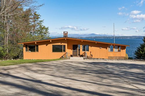 240 Black Point Rd, Alton Bay, NH, 03810-6092 | Card Image