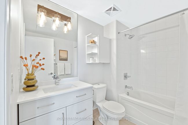 804 - 1 Cole St, Condo with 2 bedrooms, 1 bathrooms and 1 parking in Toronto ON | Image 17