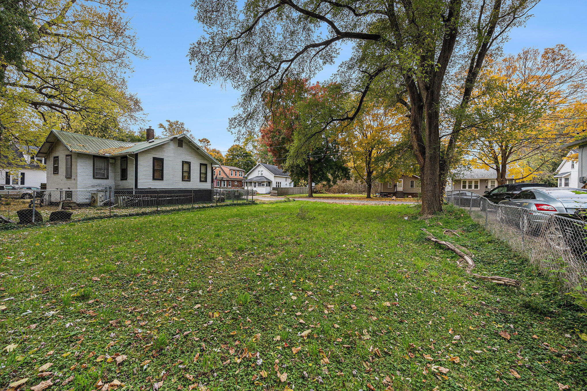 Land in Kalamazoo 5