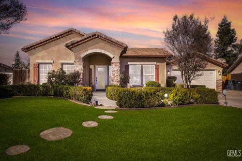 9910 Valerio Court, Bakersfield, CA, 93312 | Card Image