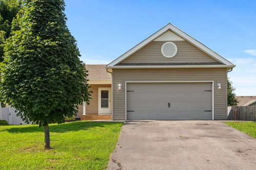 1820 Emily Ln, Columbia, TN, 38401-6941 | Card Image