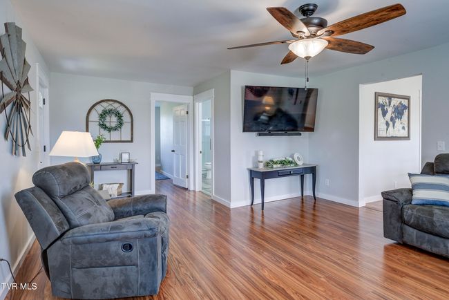 3570 Stanley Valley Rd, House other with 3 bedrooms, 2 bathrooms and null parking in Surgoinsville TN | Image 26