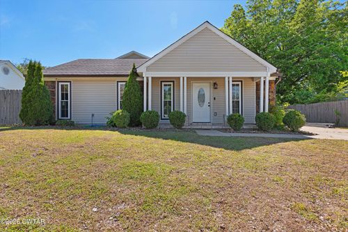 51 Hillshire Dr, Jackson, TN, 38305-4036 | Card Image