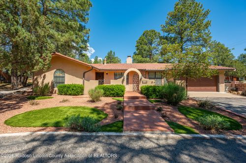 111 Buckner Dr, Ruidoso, NM, 88345-6913 | Card Image
