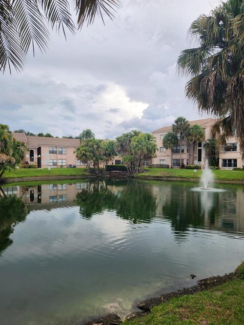 7209-2946 S University Dr, Davie, FL, 33328-1488 | Card Image
