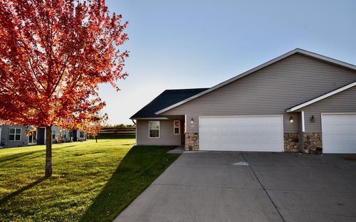 804 11th St N, Princeton, MN, 55371-1142 | Card Image