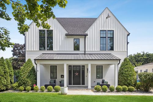 37 S Stough St, Hinsdale, IL, 60521-3014 | Card Image