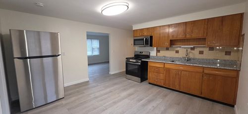2-3 Maple Ave, North Oxford, MA, 01537-1400 | Card Image