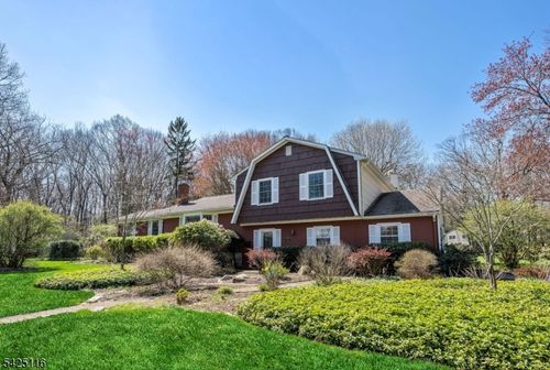 62 Martis Ave, Ramsey, NJ, 07446-2463 | Card Image