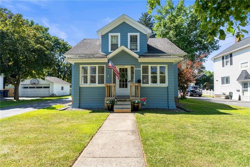 612 Davis Dr, Newark, NY, 14513-1323 | Card Image