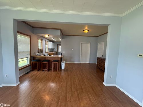 414 E Sheridan Ave, Centerville, IA, 52544-2627 | Card Image