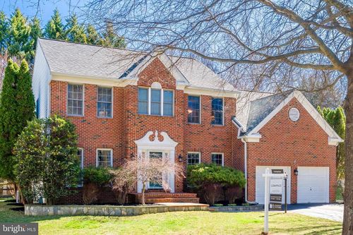 10005 Bald Cypress Dr, ROCKVILLE, MD, 20850-5412 | Card Image
