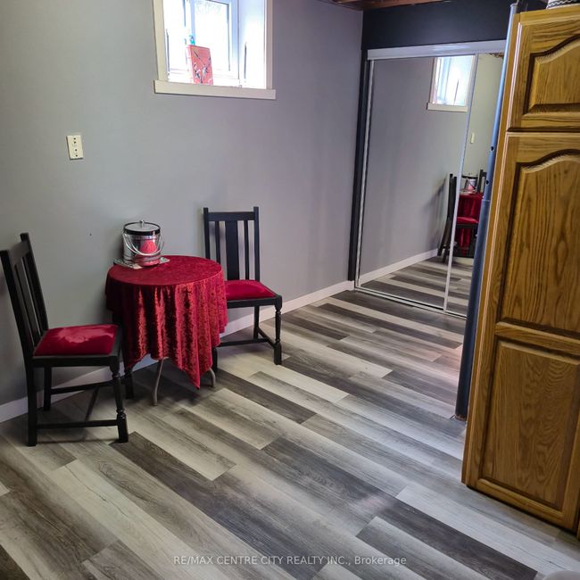 212 Queen St, House other with 4 bedrooms, 3 bathrooms and 6 parking in West Elgin ON | Image 47