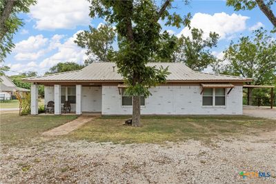 1101 N Marable Street, House other with 3 bedrooms, 2 bathrooms and null parking in West TX | Image 1