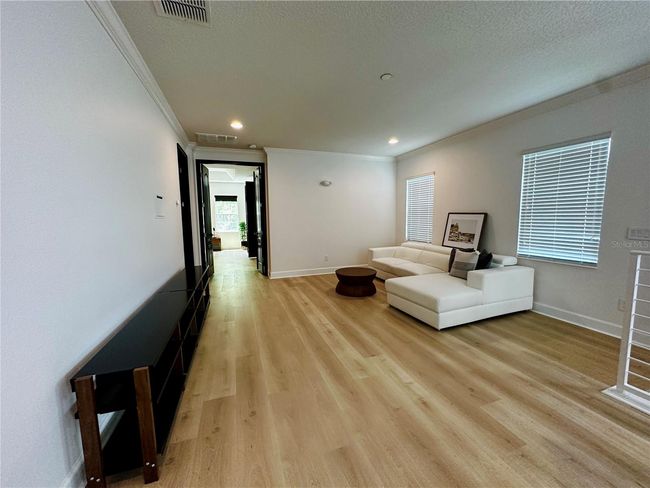 Upstairs Loft | Image 29