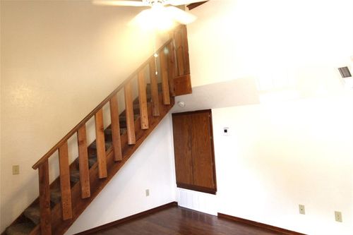 4b-1901 E Lindsey St, Norman, OK, 73071-1864 | Card Image