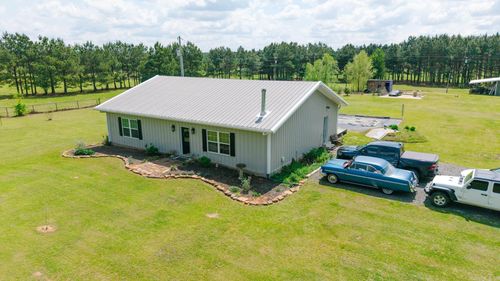 882 County Road 3203, De Kalb, TX, 75559-3673 | Card Image