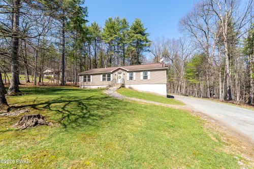149 Eastwood Cir, Hawley, PA, 18428-7731 | Card Image