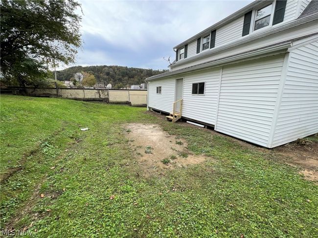 335 Main St, House other with 3 bedrooms, 1 bathrooms and null parking in Grantsville WV | Image 8