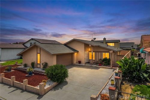 1618 E Eucalyptus St, Brea, CA, 92821-5936 | Card Image