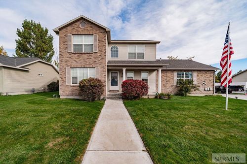 2836 Dorothy St, Idaho Falls, ID, 83402-5640 | Card Image