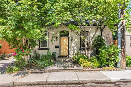 18 Pearl St S, Hamilton, ON, L8P3W5 | Card Image