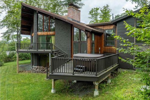 126 Route 66, Ludlow, VT, 05149-9739 | Card Image