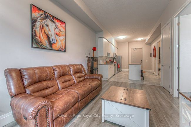 210 - 73 Arthur St S, Condo with 1 bedrooms, 1 bathrooms and null parking in Guelph ON | Image 16