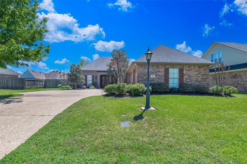 705 Martinique Ct, Shreveport, LA, 71115-4614 | Card Image