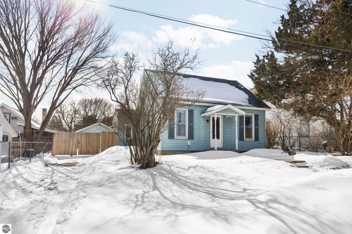 3038 Sullivan St, Cedar, MI, 49621 | Card Image