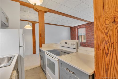 apt-216-222 Williams St E, Glastonbury, CT, 06033-2325 | Card Image