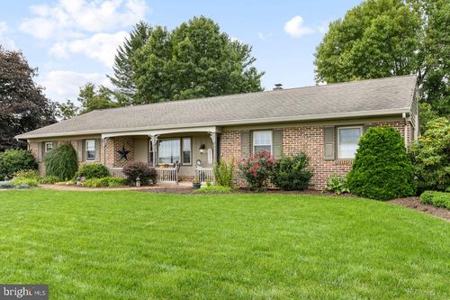1736 Lincoln Gardens Road, EPHRATA, PA, 17522 | Card Image