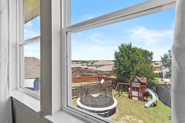 324 Gaida Loop, House other with 3 bedrooms, 3 bathrooms and null parking in Georgetown TX | Image 19