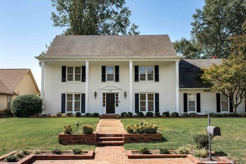 5587 Ashley Sq S, Memphis, TN, 38120-2470 | Card Image