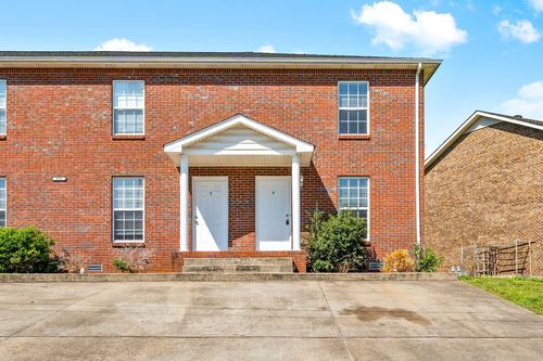2-375 Peabody Dr, Clarksville, TN, 37042-8366 | Card Image