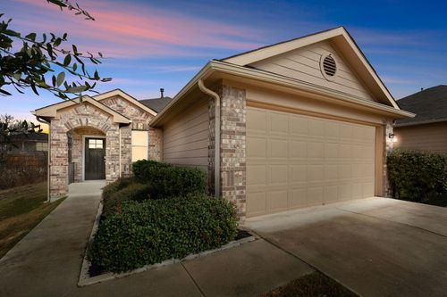 3100 Crystal Bend Dr, Pflugerville, TX, 78660-6122 | Card Image