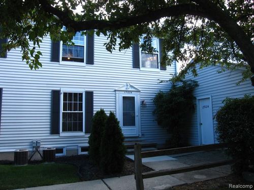 17024 Beach St, Clinton Township, MI, 48038-3407 | Card Image