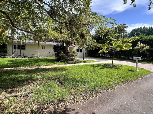 7350-7350 Sw 96th St, Pinecrest, FL, 33156-2926 | Card Image