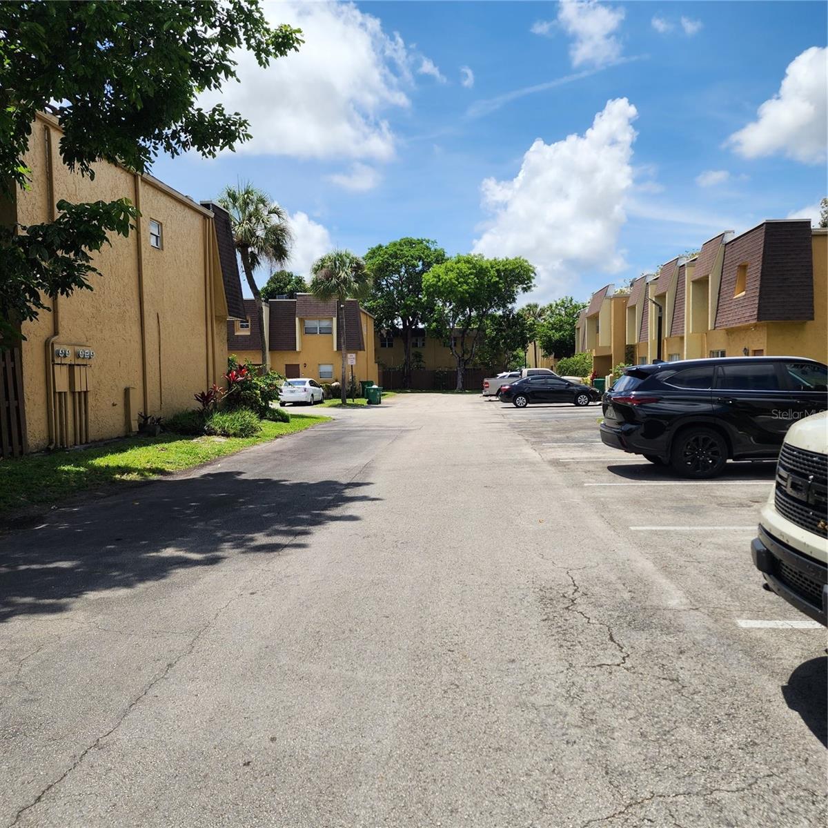 Residential in LAUDERHILL 4